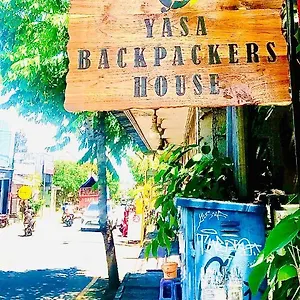 Yasa Backpackers House Hostel